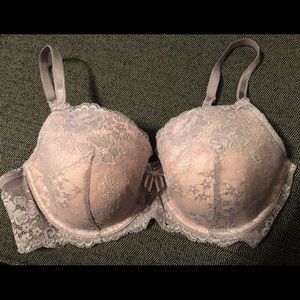 Victoria’s Secret 38D Lined Demi Bra